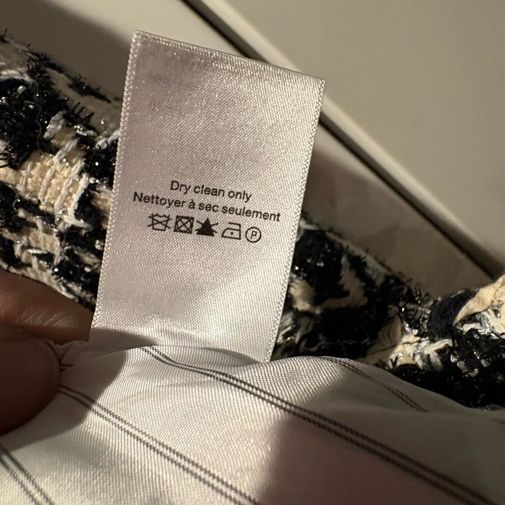 Veronica Beard Classic Houndstooth Blazer - Picture 7 of 10